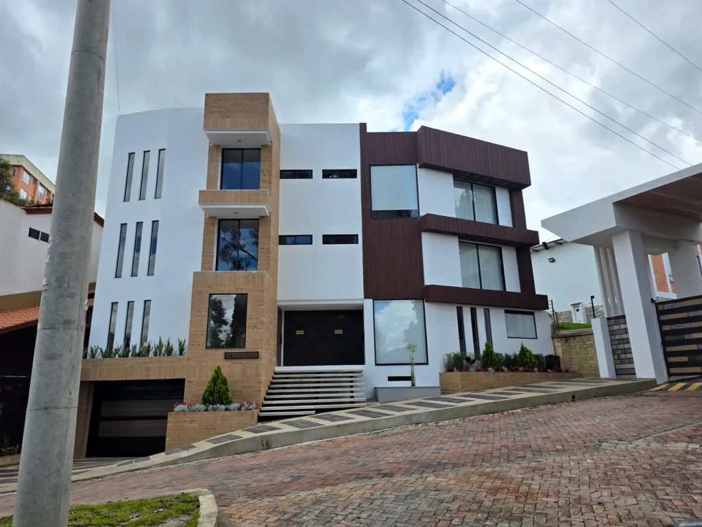 Gesi House Bifamiliar, fotografía 1